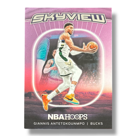 Giannis Antetokounmpo Skyview 24/25 Panini Hoops Basketball